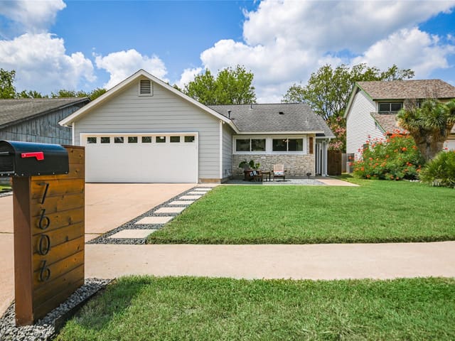 7606 Galliano Cir