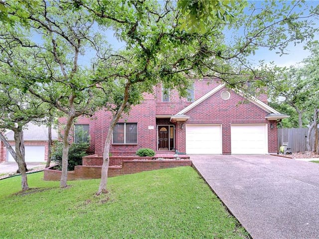 7607 Bellflower Cv