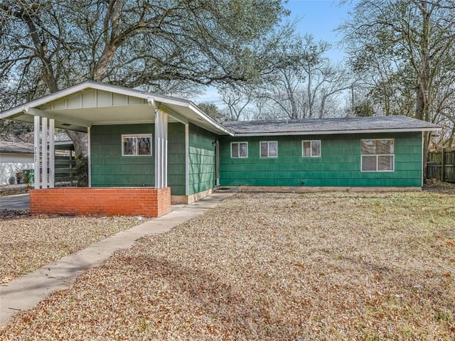 7607 Mullen Dr