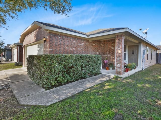 7608 Cayenne Ln