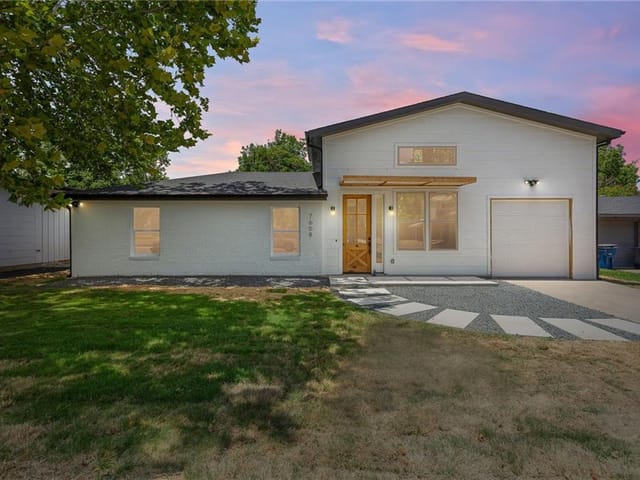 7608 Northcrest Blvd