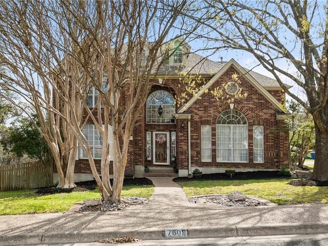 7609 Ashleaf Cv