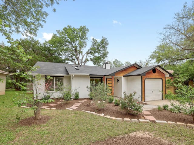 7609 Crystalbrook Dr W