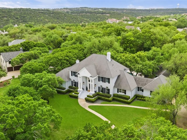7609 Sandia Loop