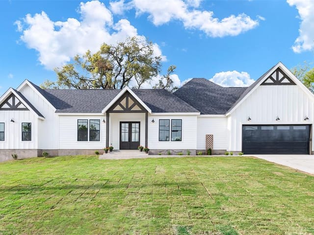 7609 Summervale Dr