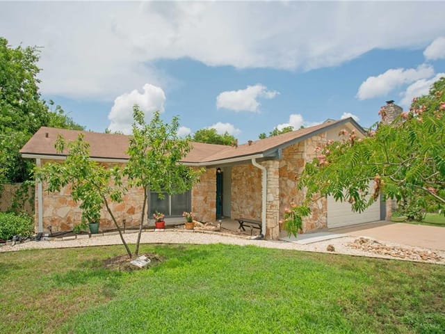 7610 Galveston Ln