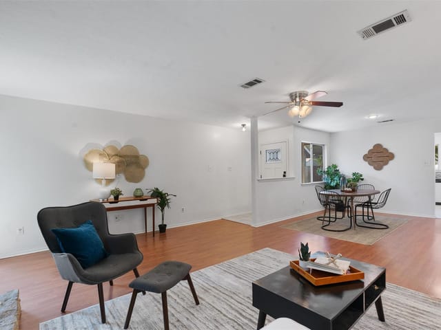7611 Galliano Cir