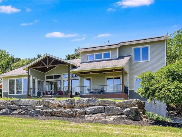 7611 Jester Blvd