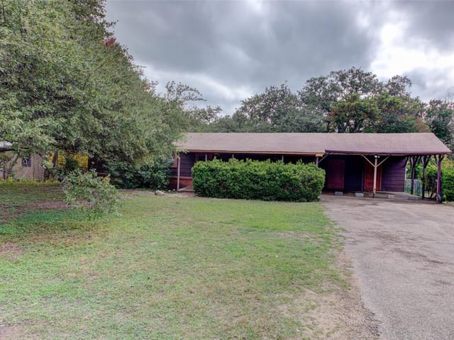 7611 Oak Hedge Pl
