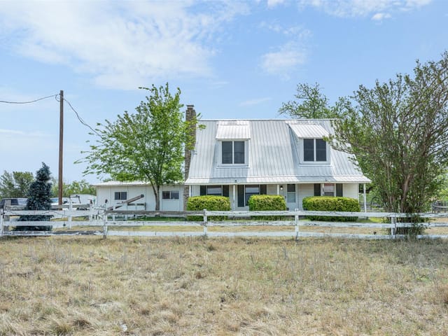 763 Upper Elgin River Rd