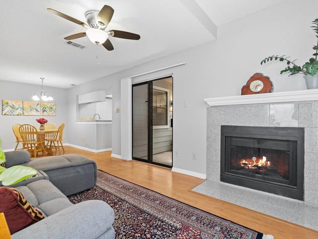 7635 Guadalupe St Unit #1001