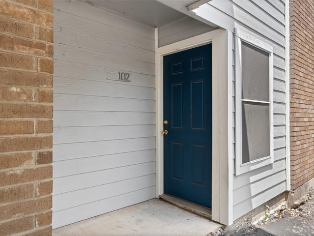 7635 Guadalupe ST Unit #102