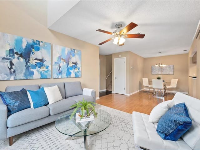 7635 Guadalupe St Unit #302