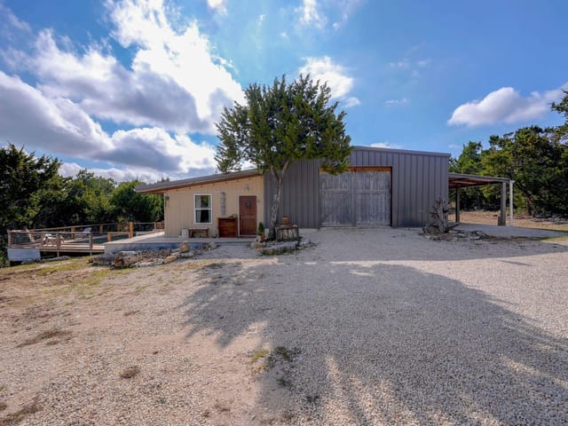 7655 Mount Sharp Rd