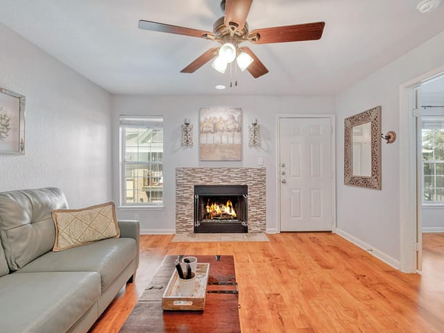 7685 Northcross Dr Unit #126