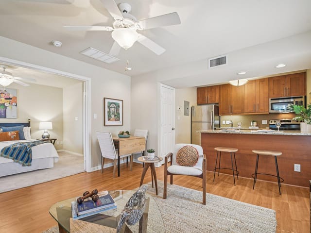 7685 Northcross DR Unit #329