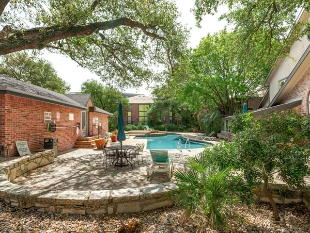7685 Northcross DR Unit #506