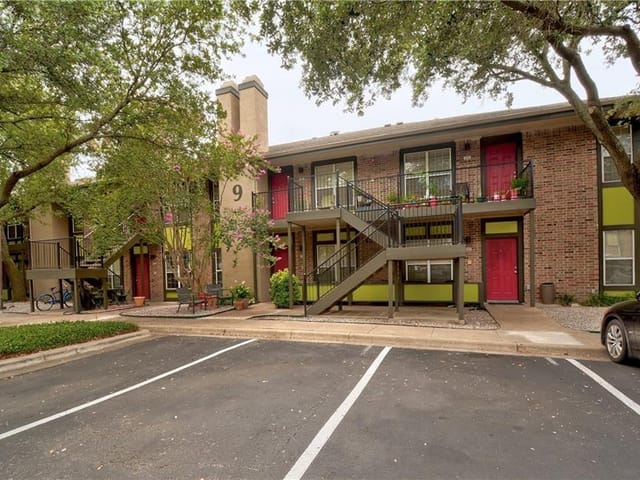 7685 Northcross DR Unit #921