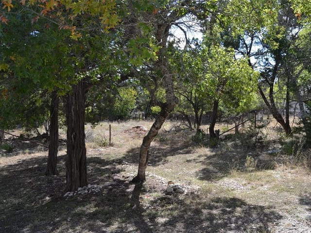 77 E Valley Spring Rd