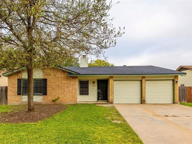 7700 Whispering Winds Dr