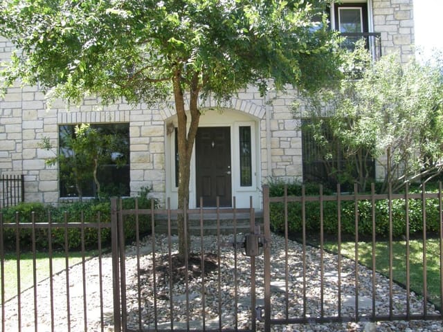 7701 Rialto Blvd Unit #22