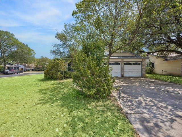 7701 Wakefield DR