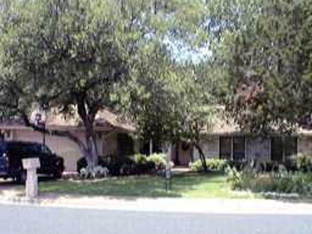 7702 CHIMNEY COR