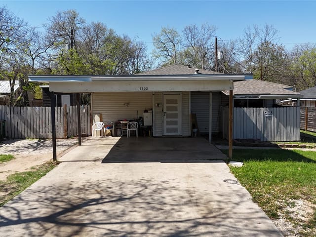 7702 Northcrest Blvd