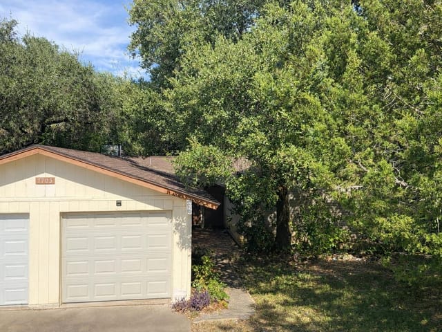7703 Peaceful Hill LN Unit #B