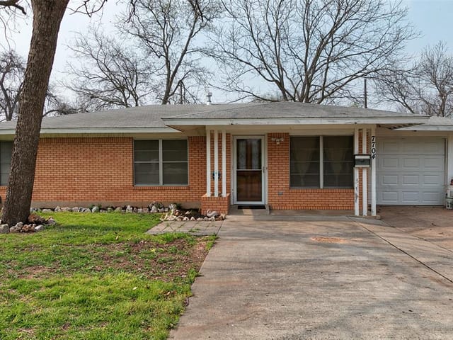 7704 Tisdale Dr