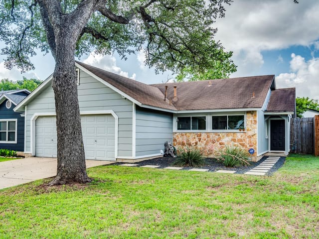 7707 Copperas Dr