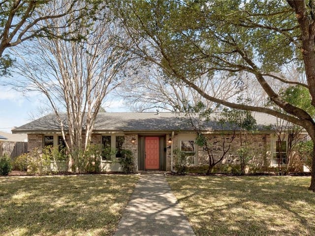 7707 Shoal Creek Blvd