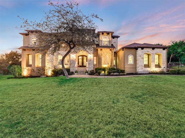 7709 Lazy River CV