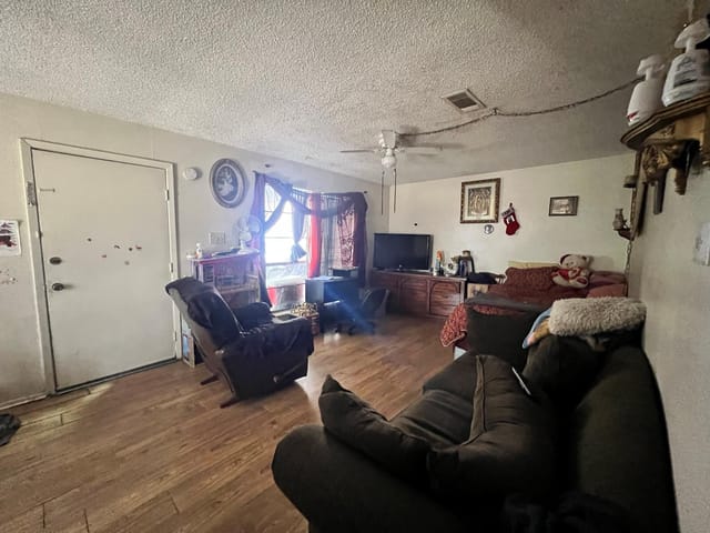 7710 Eastcrest DR
