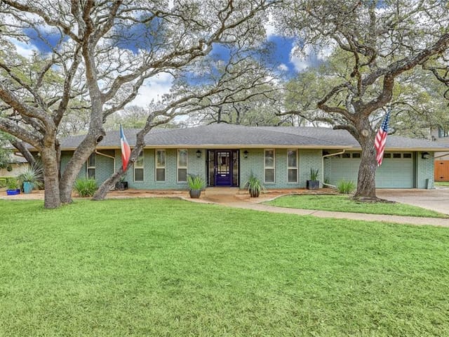 7711 Mesa DR