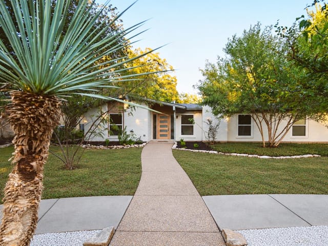 7711 Shoal Creek BLVD