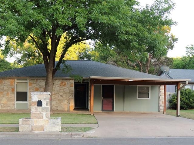 7719 Elderberry Dr