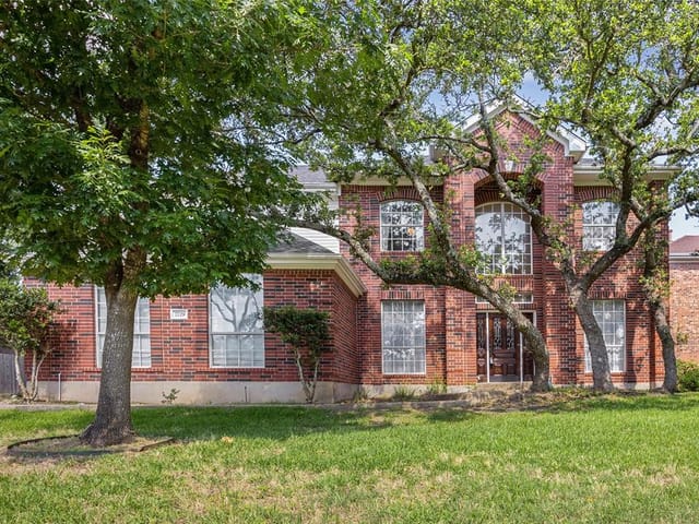 7729 Yaupon Dr