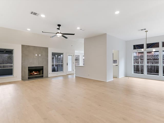 7731 Kiva DR