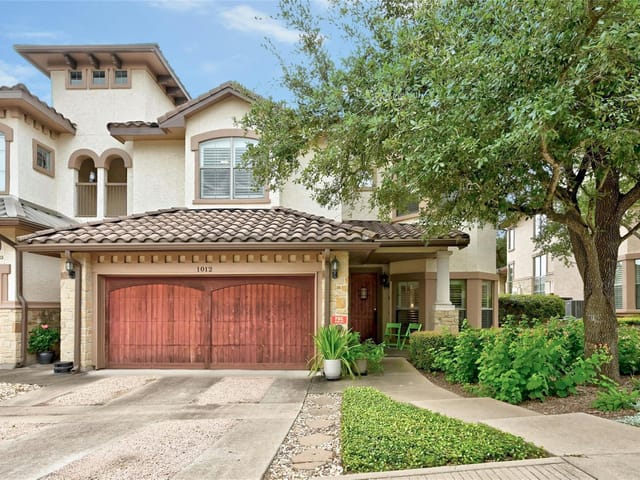 7800 Southwest PKWY Unit #1012