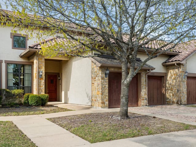 7800 Southwest Pkwy Unit #1712