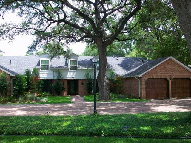 7801 Mesa Dr