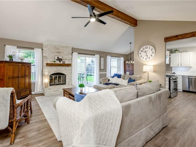 7801 Seminary Ridge Dr