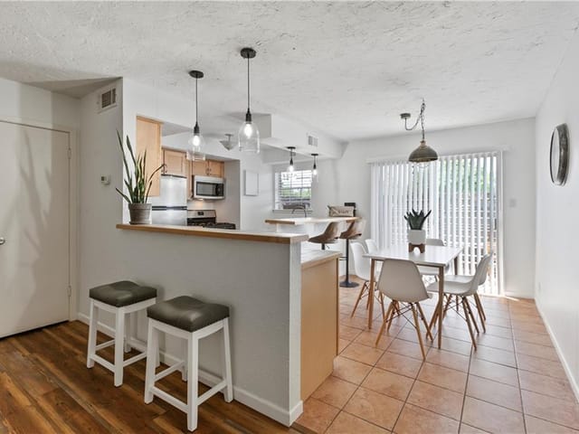 7801 Shoal Creek Blvd Unit #106
