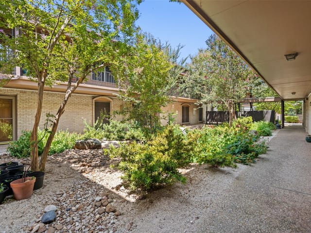 7801 Shoal Creek Blvd Unit #122