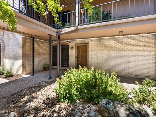 7801 Shoal Creek Blvd Unit #123