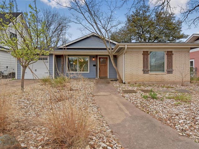 7803 Hardy Dr