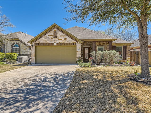 7803 Huddleston Ln