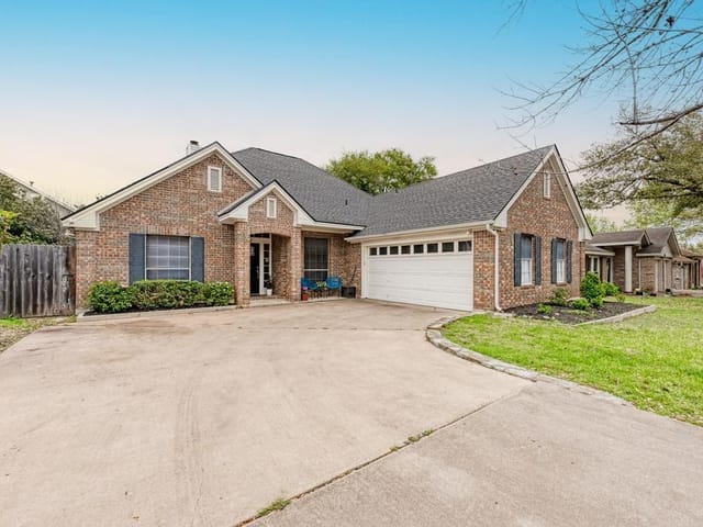 7803 Vail Valley Dr