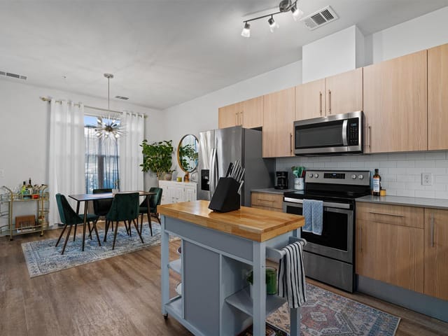 7805 Cooper Lane Ln Unit #506